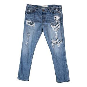 GAP Relaxed Boyfriend Jeans 30 Distressed Light Wash Ripped Y2K